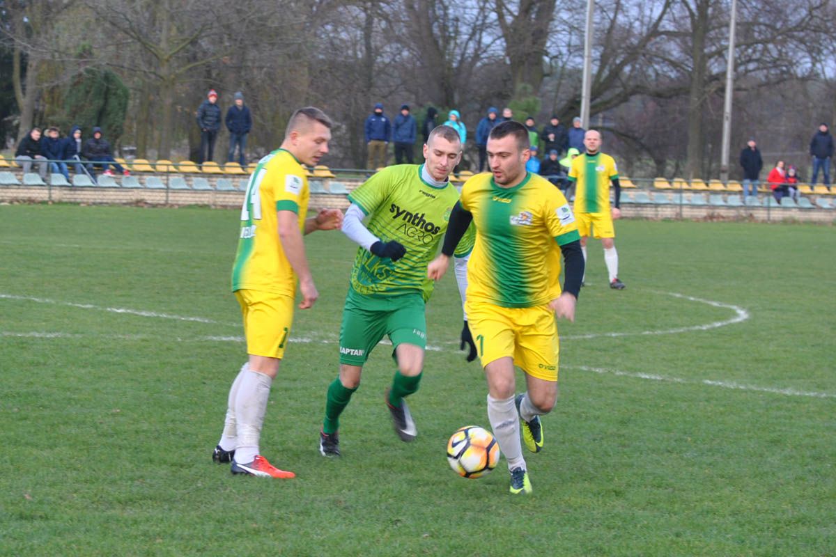 2017.11.19 Orlęta Cielądz 2:1 GLKS Wołucza