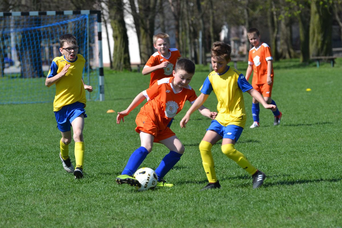 2018.04.14 Orlęta Cielądz vs Olimpia Jeżów (E1) id 605